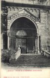 CPA Embrun Porche de la Cathedrale 