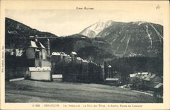 CPA Briancon Les Remparts Le Fort des Tetes A droite Route du Lautaret 