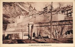 CPA Briancon Les Remparts 