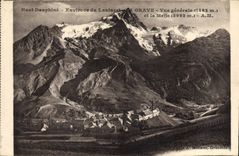 CPA Haut Dauphine Environs du Lautaret La Grave Vue generale et la Meije 