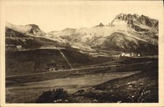 CPA Les Alpes Col du Lautaret La route en lacets vers le Col du Galibier 