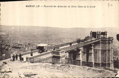 CPA Marseille Passereile des Ascenseurs de Notre Dame de la Garde 