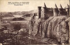 CPA Le Chateau du Saillans Pres St Flour Cantal XVI siecle Facade Nord 