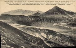 CPA Le Puy Mary domine les Vallees qui font eventail antour de l'antique colcan du Cantal 