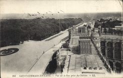 CPA Saint Germain en Laye vue sur le Parc Prise du Chateau 