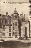 CPA Chateau de Meillant pres St Amand Montrond Cher le Cour du Lion et la Fontaine 