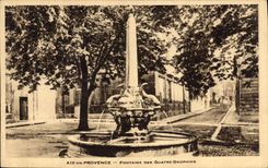 CPA Aix en Provence Fontaine des Quatre Dauphins 