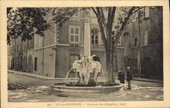 CPA Aix en Provence La Fontaine des 4 Dauphins 