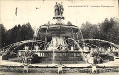 CPA Aix en Provence Fontaine Monumentale 