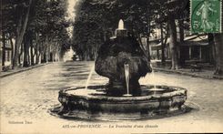 CPA Aix en Provence La Fontaine d'eau chaude 