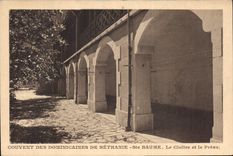 CPA Couvent des Dominicaines de Bethanie Ste Baume Le Cloitre et le Preau 