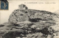 CPA La Sainte Baume Le St Pilon Vue prise sur le Plateau 