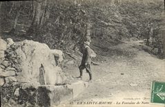 CPA La Sainte Baume La Fontaine de Nans 