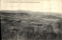 CPA La Sainte Baume Vue de la Foret prise de la Grotte 