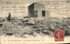 CPA La Sainte Baume La Chapelle du Saint Pilon 