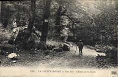 CPA La Sainte Baume Sous Bois Chemin de la Grotte 