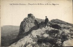 CPA La Sainte Baume Chapelle du St Pilon et Pic des Beguines 