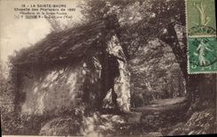 CPA La Sainte Baume Chapelle des Pharisiens Hotellerie de la Sainte Baume 