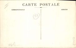 CPA La Sainte Baume Ferme de Giniez La Fontaine et le Grand Chene 