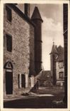 CPA L'Auvergne Cantal Salers L'Eglise 