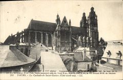 CPA Tours La Cathedrale Saint Gatien Cote Nord Est 