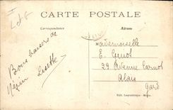 CPA Poudenas Cour Interieure du Chateau