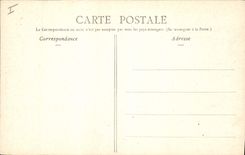 CPA Une Allee du Parc de Versailles 