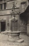 CPA Musee de Cluny Le Puits dans la Cour 