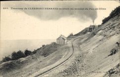CPA Tramway de Clermont Ferrand montant au sommet du Puy de Dome Train