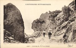 CPA L'Auvergne Pittoresque Ascension du Puy de Dome Ane Mule