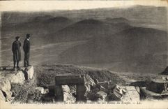 CPA Auvergne Puy de Dome La Chaine des Sommets vue des Ruines du Temple 