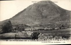 CPA Le Puy de Dome Surnomme a juste titre Le Grand Pere des Auvergnats 