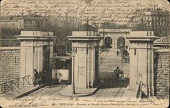 CPA Toulon Portes et Ponts Notre Dame Tramway
