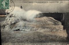 CPA Brest La Jetee un jour de Tempete 