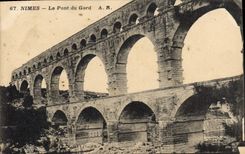 CPA Nimes Le Pont du Gard 