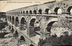 CPA Le Pont du Gard vue prise de la Rive droite 