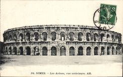 CPA Nimes Les Arenes vue exterieure 