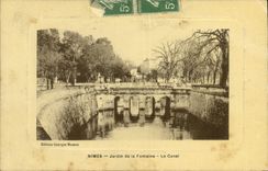 CPA Nimes Jardin de la Fontaine Le Canal 