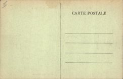 CPA Nimes La Maison Carree et le Theatre 