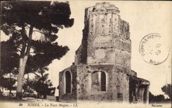 CPA Nimes La Tour Magne 