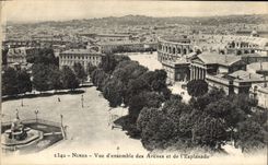 CPA Nimes Vue d'ensemble des Arenes et de l'Esplanade 