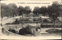 CPA Nimes Jardin de la Fontaine vue generale 