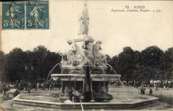 CPA Nimes Esplanade Fontaine Pradier 