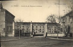 CPA Nimes Caserne du 38 Regiment d'Artillerie Militaria