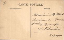 CPA Nimes vue panoramique Quartier des Arenes 