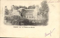 CPA Nimes le Temple de Diane 
