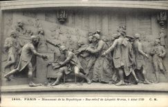 CPA Paris Monument de la Republique Bas relief de Leopold Morice 