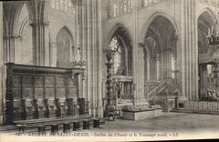 CPA Abbaye de Saint Denis Stalles du Choeur et le Transept nord 