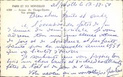 CPA Paris et ses Merveilles Avenue des Champs Elysees vue generale 