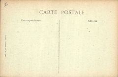 CPA Paris le Pantheon et la statue de Jean Jacques Rousseau